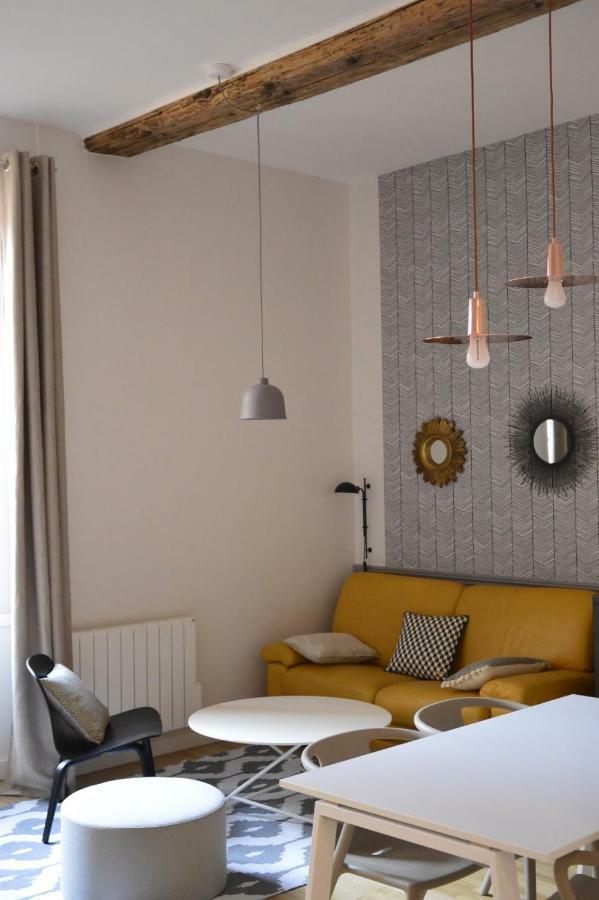 Cosy Apartment Ideally Located In The Old Town Лион Экстерьер фото